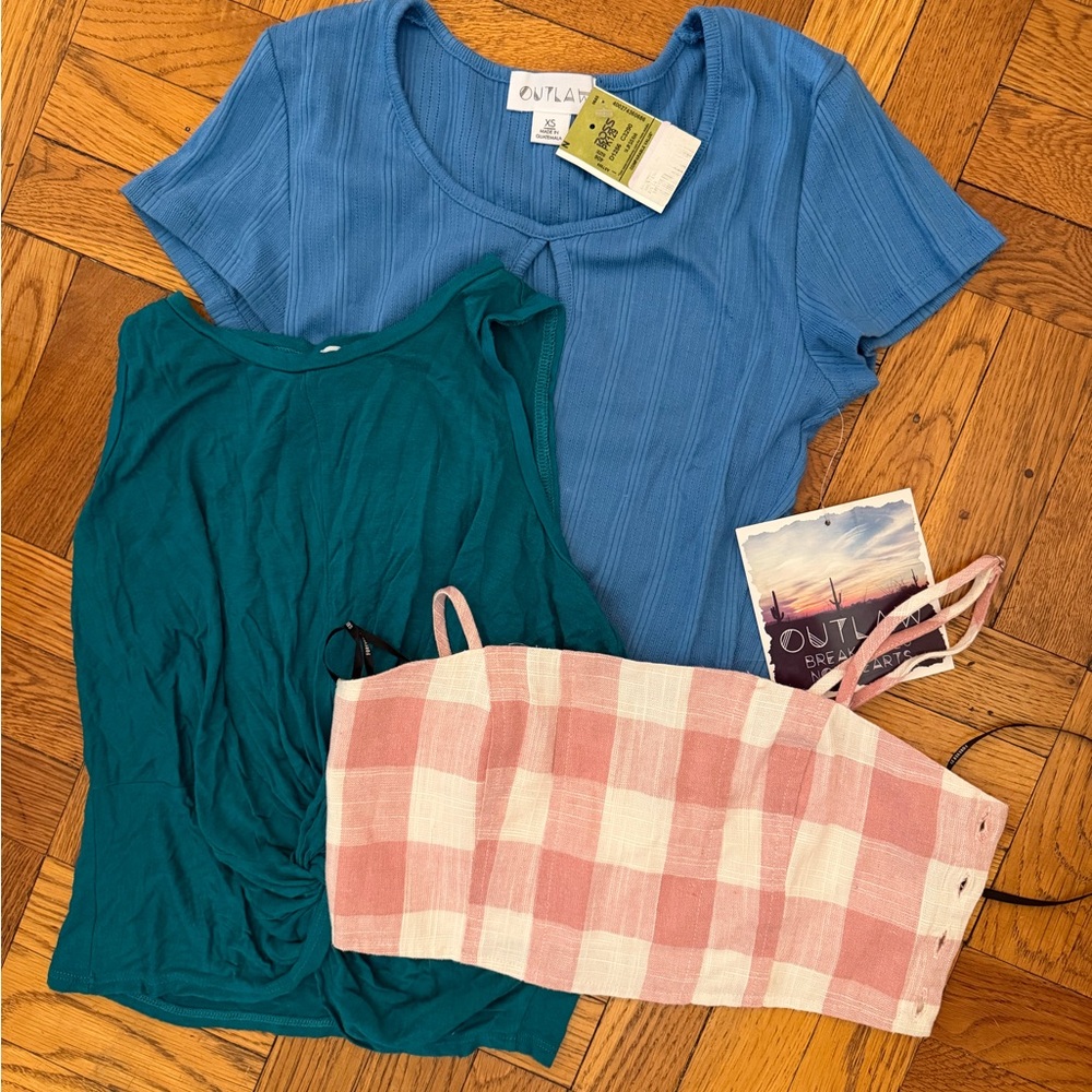 Crop Top Pink/White, Blue, Teal Lot of 3